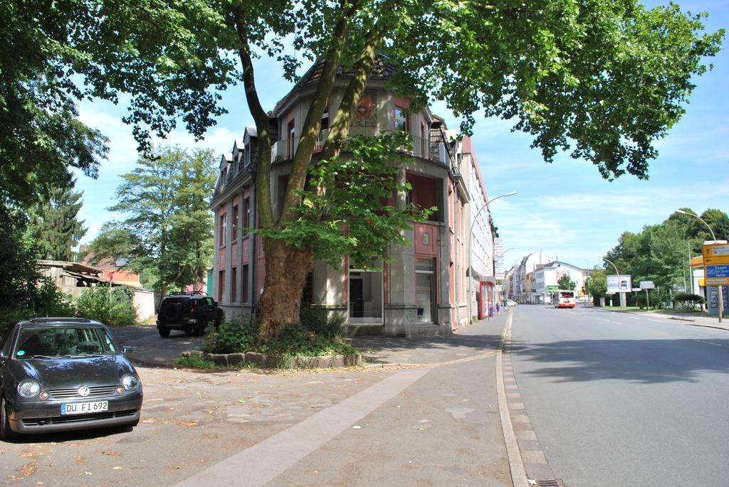 Central Pension Duisburg Exteriör bild